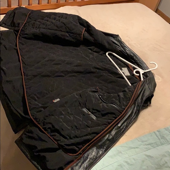 Wilson’s leather jacket - Picture 2 of 4